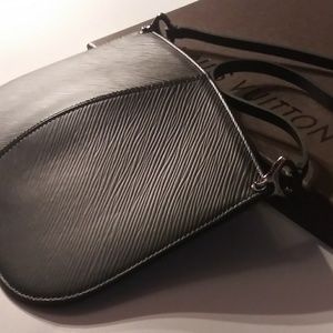 Louis Vuitton black epi demi lune shoulder bag